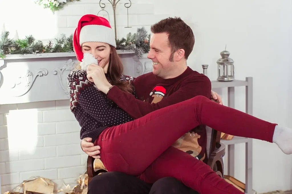 Фотосесія Love Story Львів, послуги фотографа, новорічна зйомка для пари, професійна фотостудія, замовити фотосет.