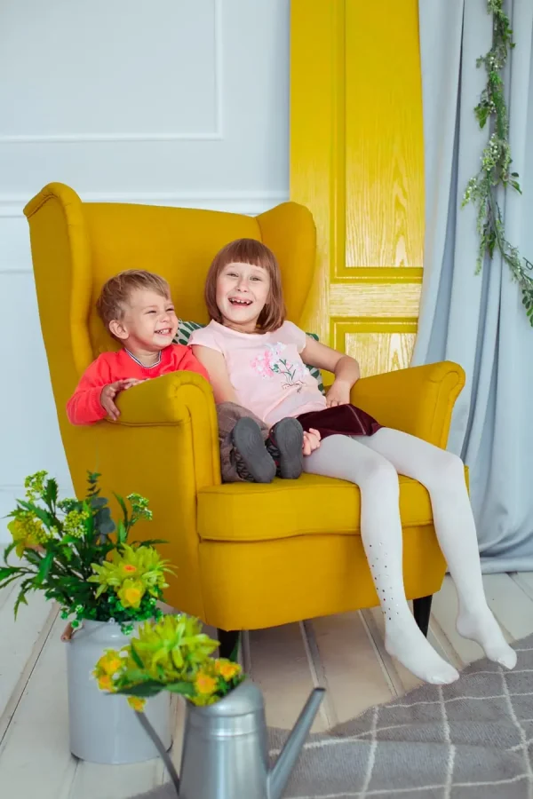 дитяча фотосесія Львів, професійна зйомка дітей у студії, послуги фотографа ціна, портфоліо фотографа, замовити фотосесію RoStudio.