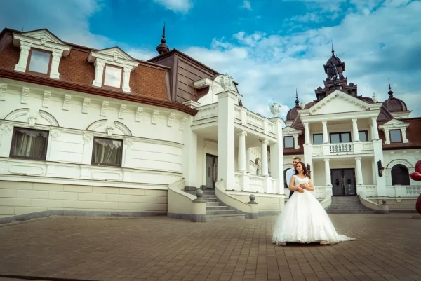 Весільна фотосесія в Едем Резорт Львів, професійна зйомка Edem Resort Medical & SPA, послуги весільного фотографа ціна, найкраще весільне портфоліо Львів.