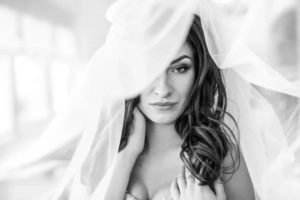 Наречена, весільна фотосесія Львів, професійна зйомка, послуги фотографа, відеозйомка ціна, фотостудія.