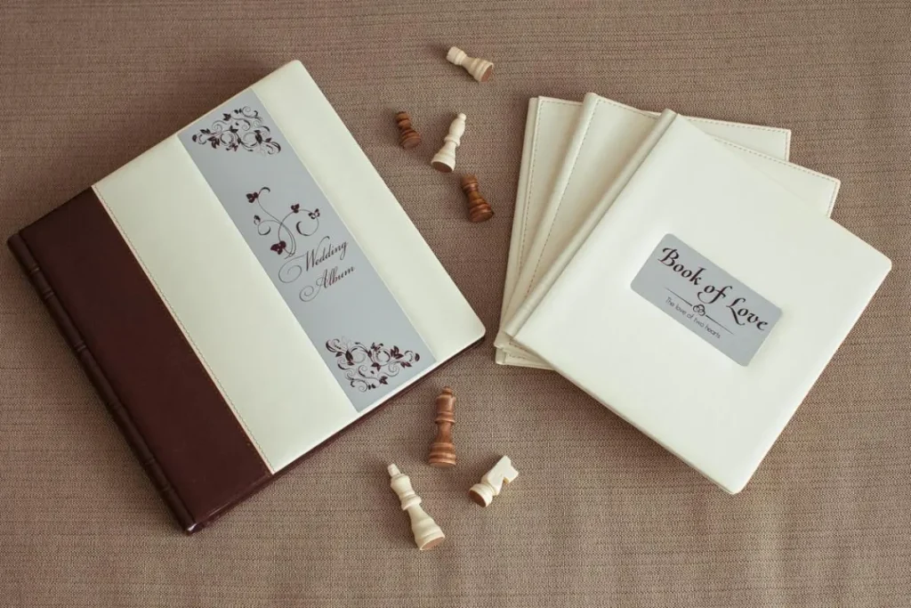 виготовлення фотобуків Львів, весільна фотосесія ціна, замовити набір весільних альбомів, професійна відеозйомка весілля Львів, RoStudio.