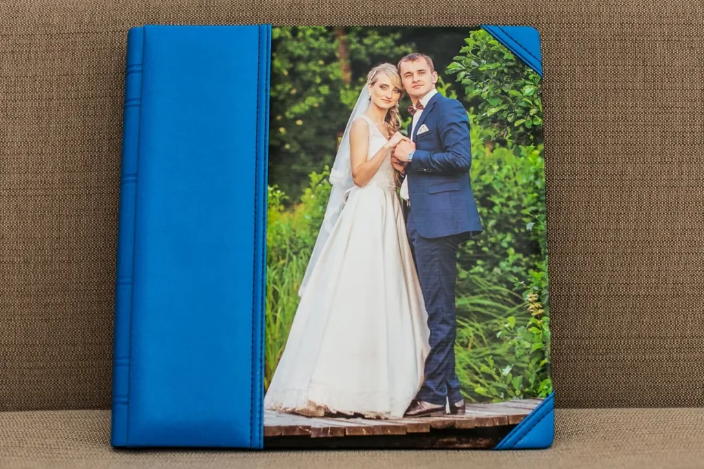 весільна фотокнига Львів, замовити весільний альбом, ціна послуги фотографа, професійна відеозйомка весілля Львів, RoStudio.